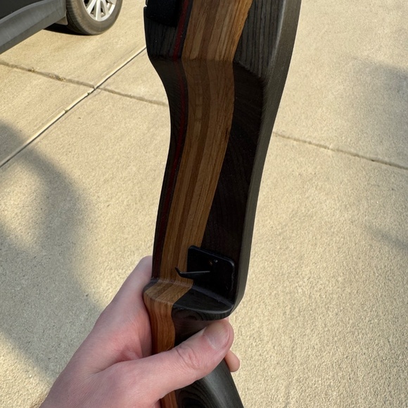 Southwest Archery 64" Spyder XL Takedown Recurve Bow with accessories - Picture 15 of 16